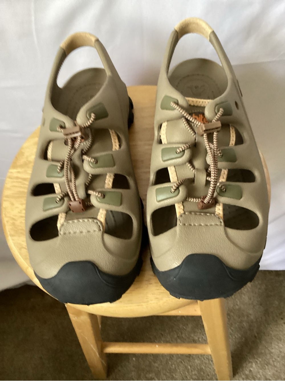 Crocs  Outdoor Sandal Shoe.